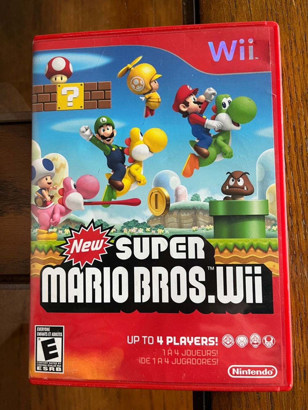 Nintendo New Super Mario Bros. Wii - Red Case with Colorful Cover Art